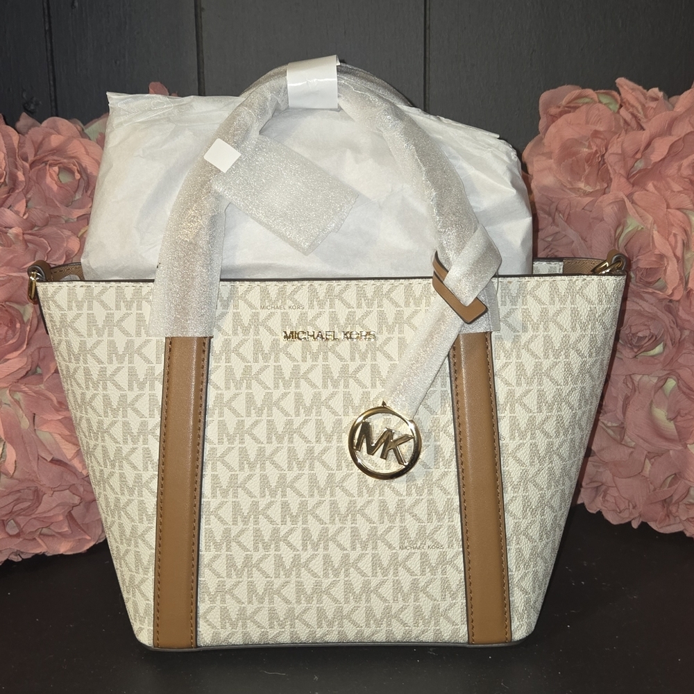 SOLD!! MK Tote